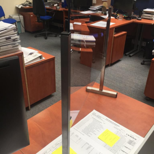 Przegroda/osłona kasowa